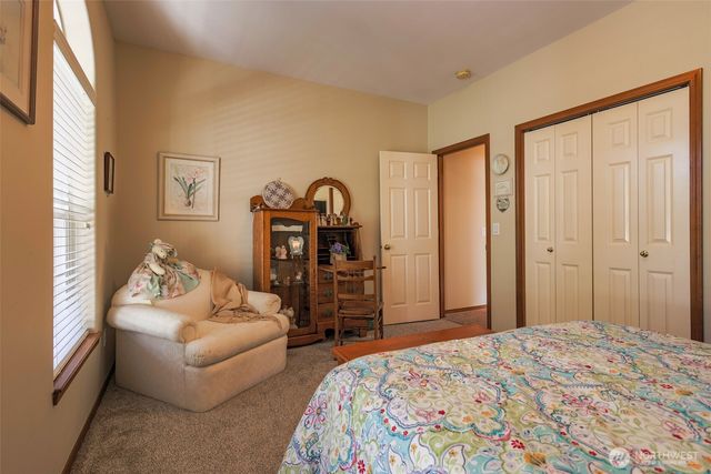 4404 Landmark Drive, Mount Vernon, WA 98274