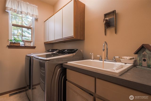 4404 Landmark Drive, Mount Vernon, WA 98274