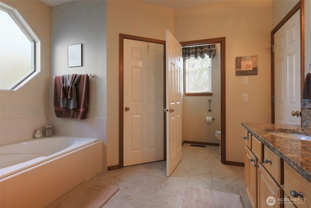 4404 Landmark Drive, Mount Vernon, WA 98274