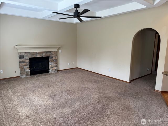4404 Landmark Drive, Mount Vernon, WA 98274