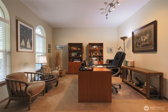 4404 Landmark Drive, Mount Vernon, WA 98274