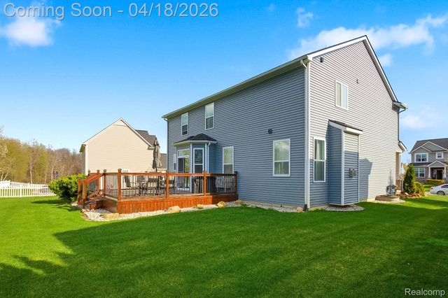 10909 Bouldercrest Drive, Green Oak Township, MI 48178