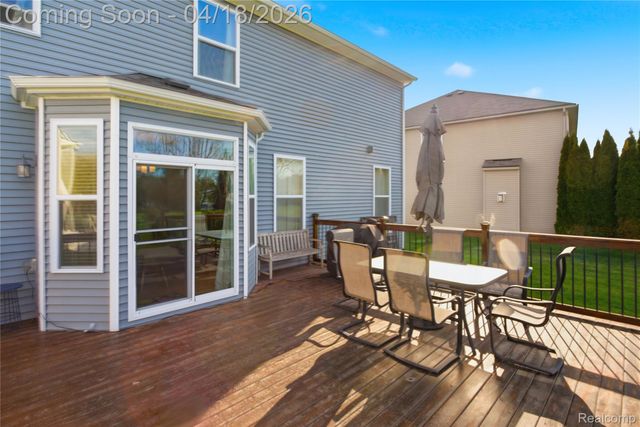 10909 Bouldercrest Drive, Green Oak Township, MI 48178