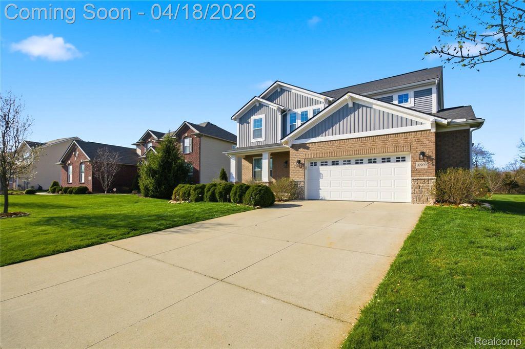 10909 Bouldercrest Drive, Green Oak Township, MI 48178