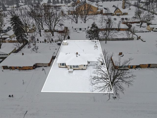 216 Dartmouth Avenue, Holland, MI 49423