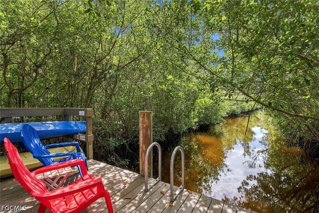 641 Periwinkle WAY A-3, Sanibel, FL 33957