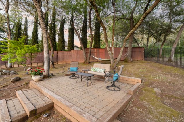 3317 Chasen Dr, Cameron Park, CA 95682