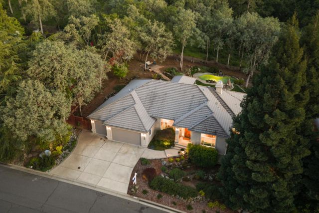 3317 Chasen Dr, Cameron Park, CA 95682