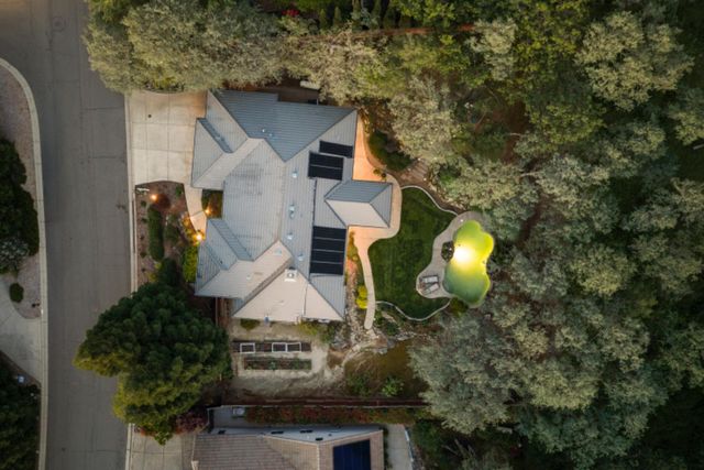 3317 Chasen Dr, Cameron Park, CA 95682