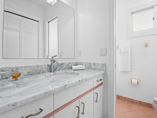 560 N Monterey Drive, Indian River Shores, FL 32963
