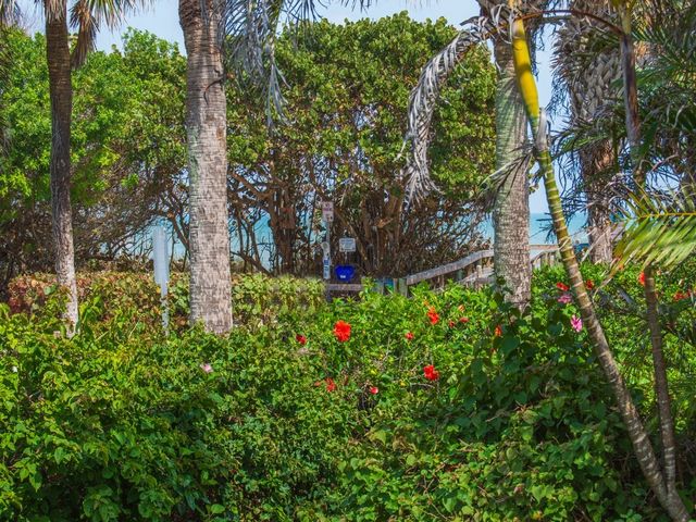 560 N Monterey Drive, Indian River Shores, FL 32963