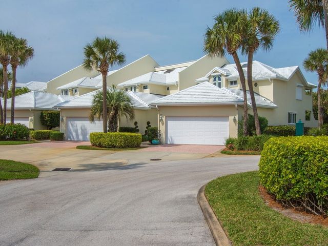 560 N Monterey Drive, Indian River Shores, FL 32963