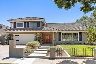 1902 E Avalon, Santa Ana, CA 92705