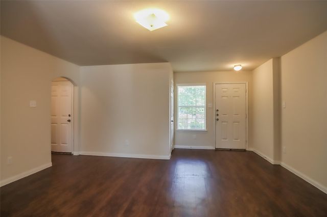 13022 Ristina Circle, Houston, TX 77048