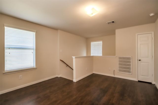 13022 Ristina Circle, Houston, TX 77048