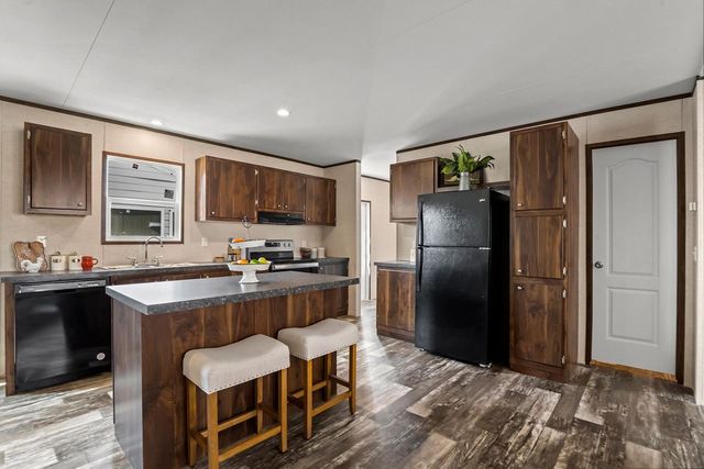 1221 County Road 805, Cleburne, TX 76031