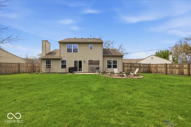 18 Village Parkway, Pendleton, IN 46064