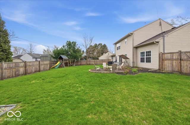 18 Village Parkway, Pendleton, IN 46064