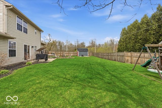 18 Village Parkway, Pendleton, IN 46064