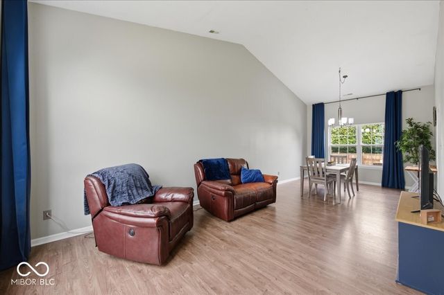 18 Village Parkway, Pendleton, IN 46064