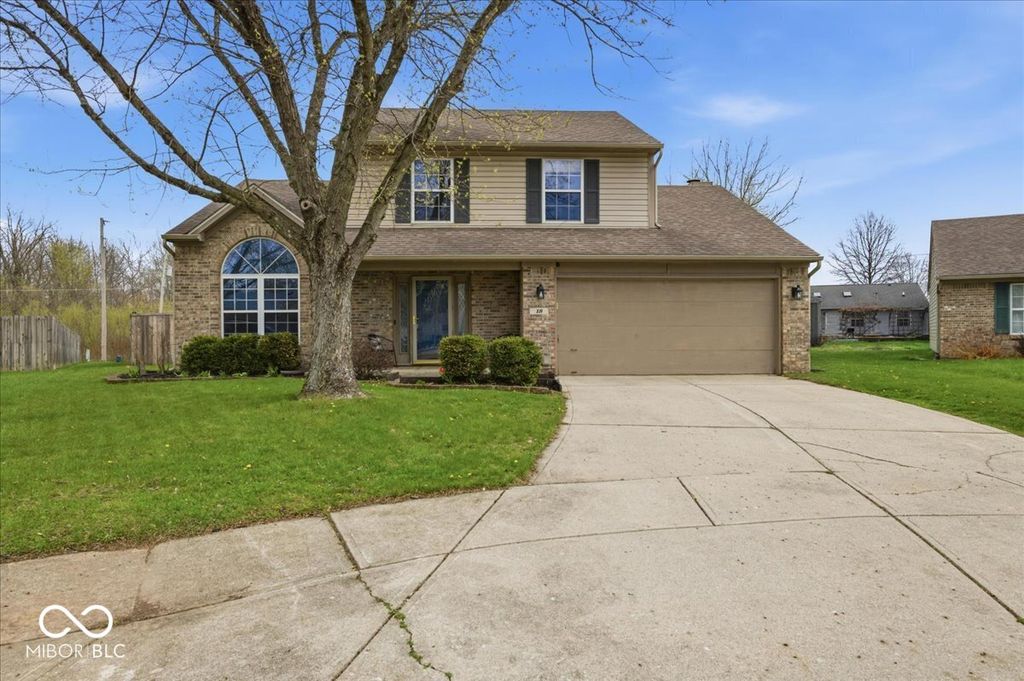 18 Village Parkway, Pendleton, IN 46064