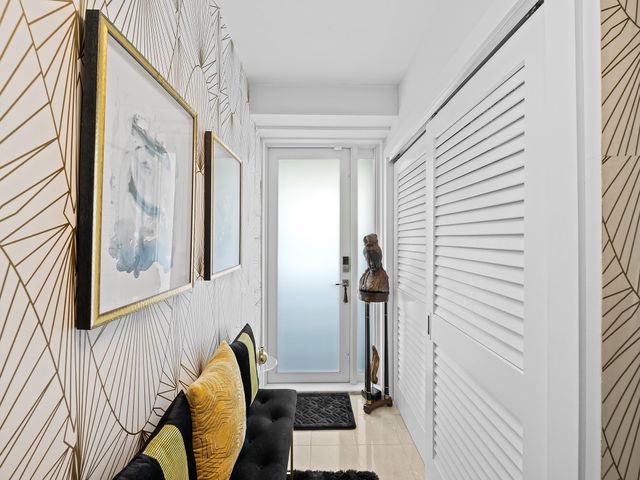 1900 S Ocean Dr 210, Fort Lauderdale, FL 33316