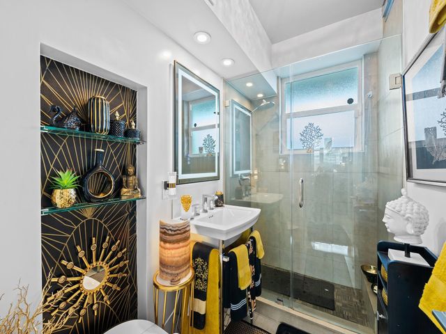 1900 S Ocean Dr 210, Fort Lauderdale, FL 33316