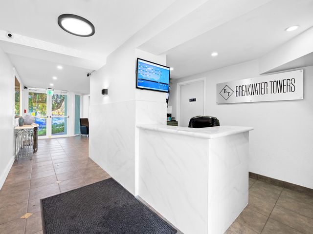 1900 S Ocean Dr 210, Fort Lauderdale, FL 33316