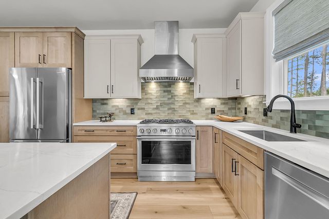 100 Antilles Circle, Wando, SC 29492