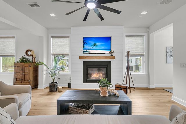 100 Antilles Circle, Wando, SC 29492