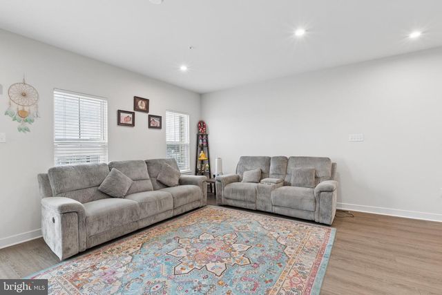 120 ARDEN WAY, Downingtown, PA 19335