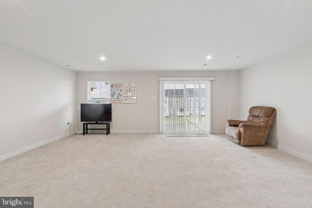 120 ARDEN WAY, Downingtown, PA 19335