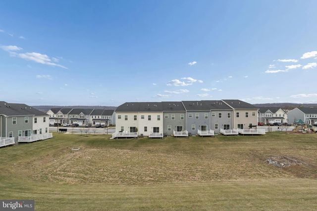 120 ARDEN WAY, Downingtown, PA 19335