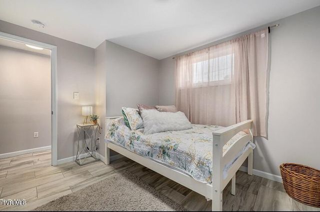 3220 Knob Creek Road, Johnson City, TN 37615