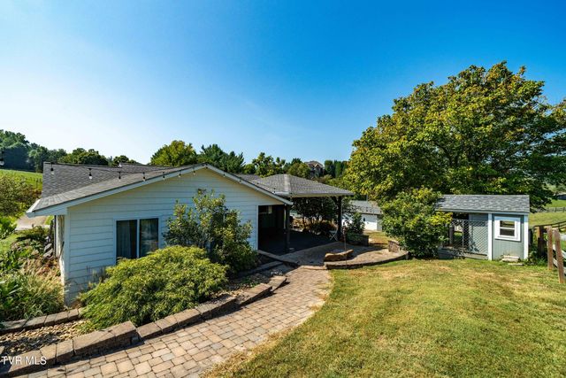 3220 Knob Creek Road, Johnson City, TN 37615