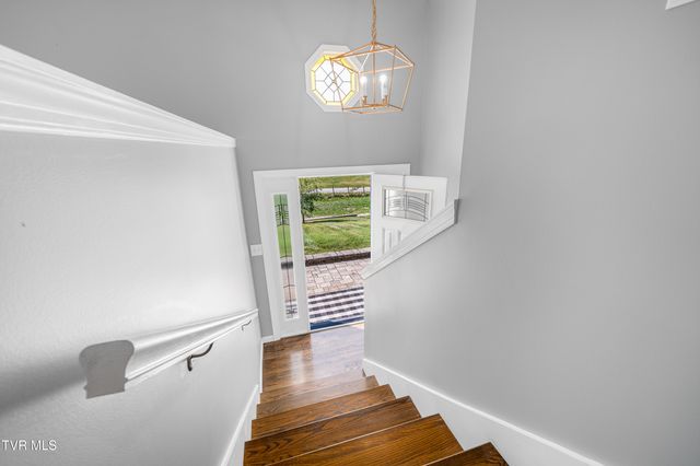 3220 Knob Creek Road, Johnson City, TN 37615