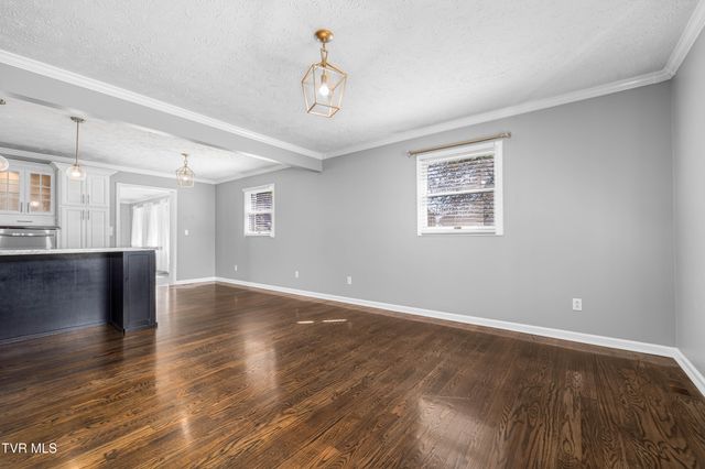 3220 Knob Creek Road, Johnson City, TN 37615