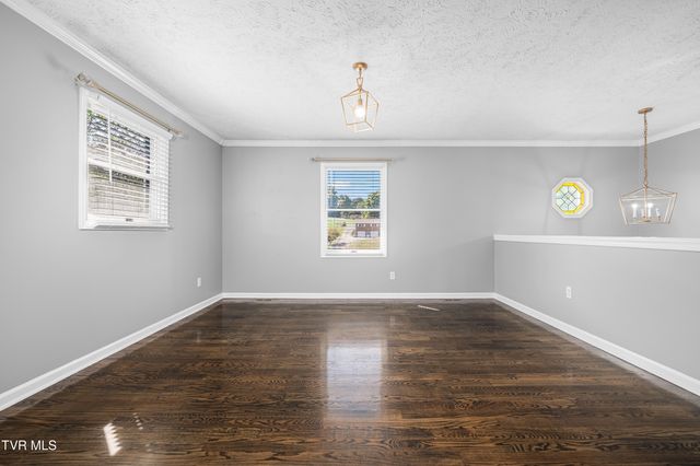 3220 Knob Creek Road, Johnson City, TN 37615