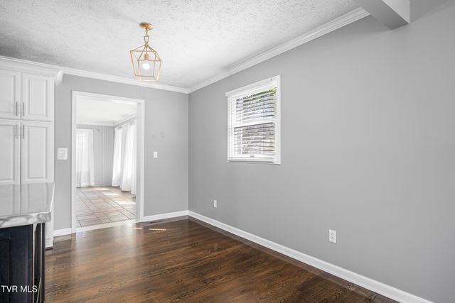 3220 Knob Creek Road, Johnson City, TN 37615