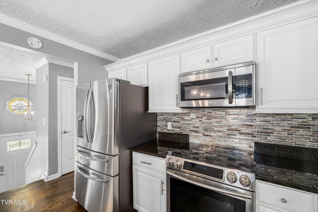 3220 Knob Creek Road, Johnson City, TN 37615