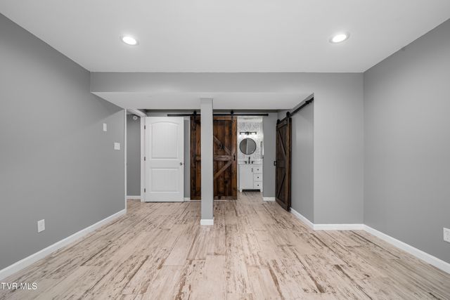 3220 Knob Creek Road, Johnson City, TN 37615