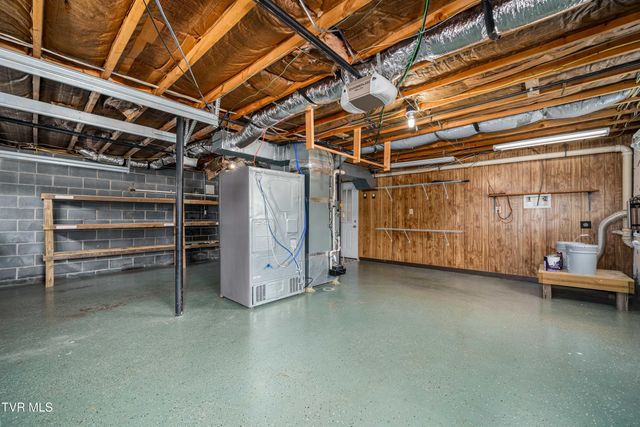 3220 Knob Creek Road, Johnson City, TN 37615