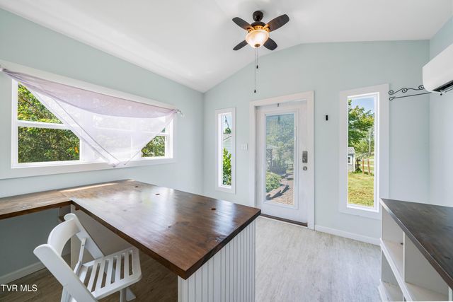 3220 Knob Creek Road, Johnson City, TN 37615