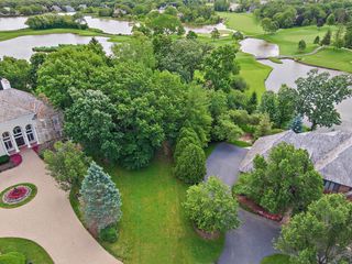 57 Hillburn Lane, North Barrington, IL 60010
