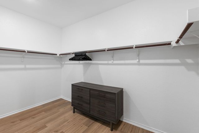 1240 Sweetspire ST, Leander, TX 78641