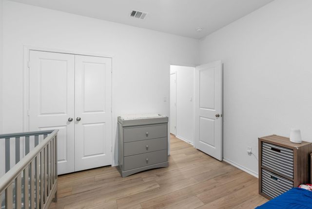 1240 Sweetspire ST, Leander, TX 78641