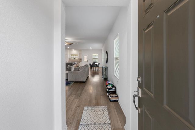 1240 Sweetspire ST, Leander, TX 78641