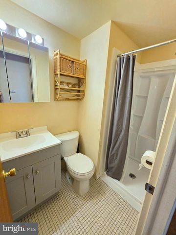 4035 BALTIMORE AVE, Philadelphia, PA 19104