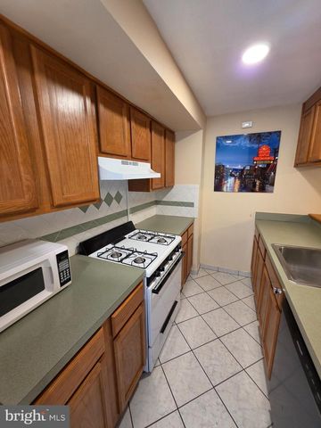 4035 BALTIMORE AVE, Philadelphia, PA 19104