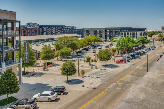 2135 Marilla Street, Dallas, TX 75201